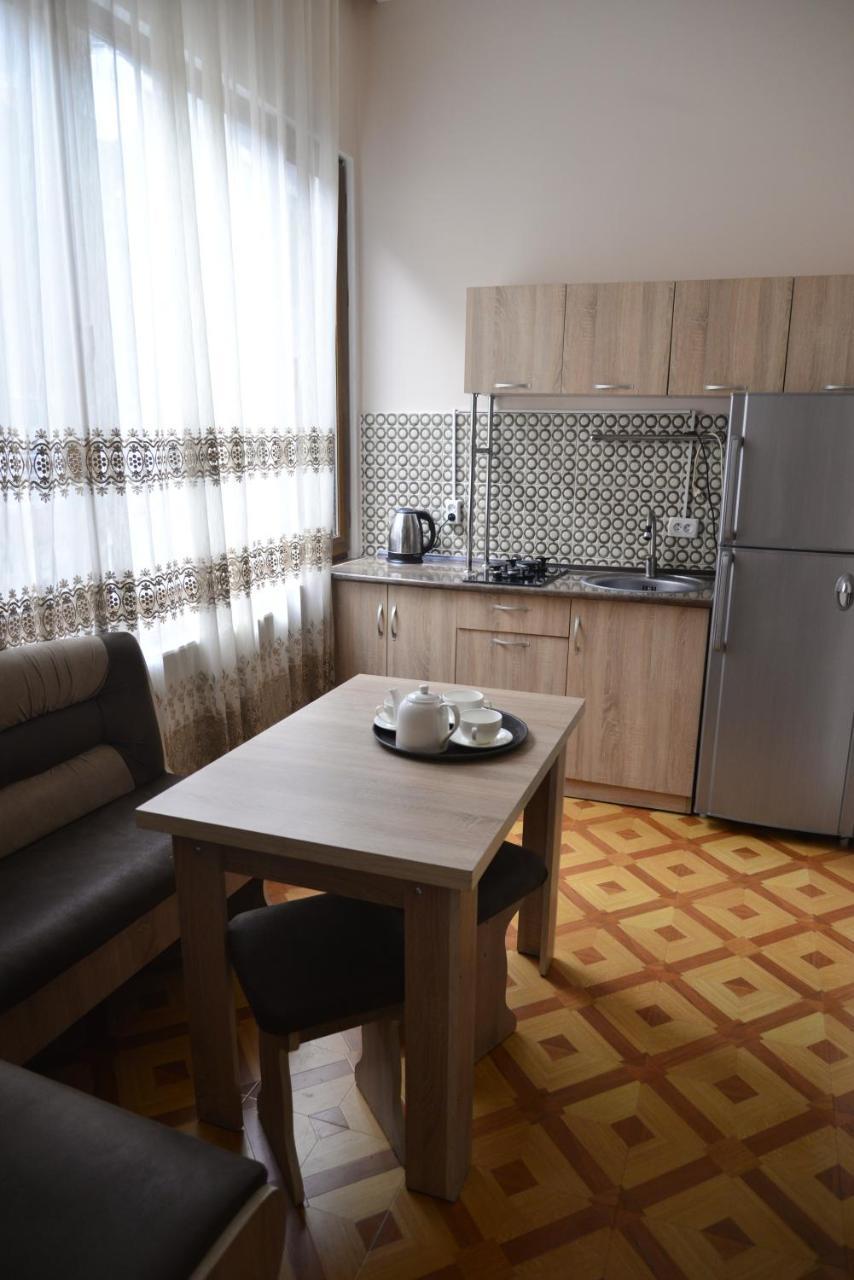 Hotel Victoria 보르조미 외부 사진