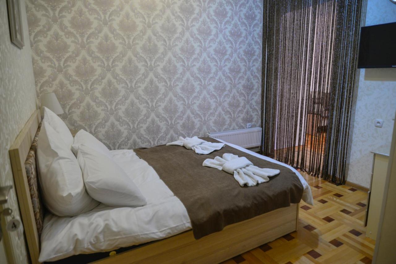 Hotel Victoria 보르조미 외부 사진